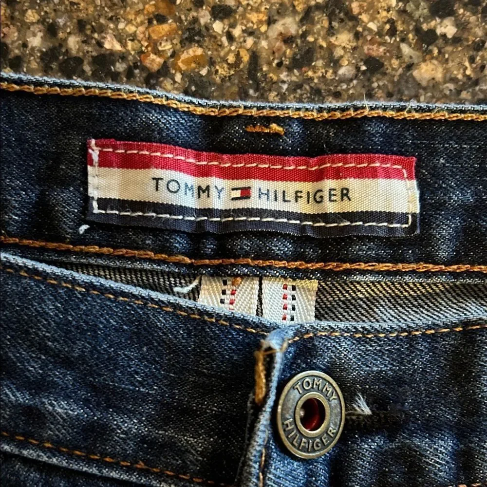 Tommy Hilfiger preowned excellent